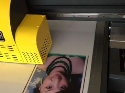 [視頻】尊圖6090小型uv平板打印機，小而精，表現(xiàn)非凡