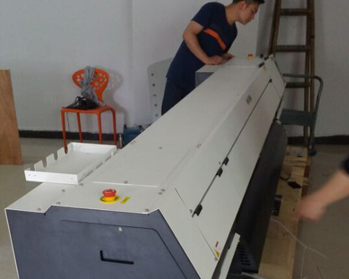 發(fā)【物流直達(dá)】一臺歐瑞卡雙頭寫真機發(fā)往懷化