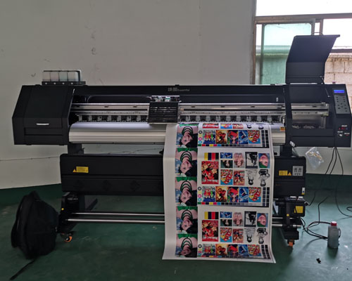 【視頻】國產(chǎn)寫真機怎么樣？現(xiàn)場打印試試