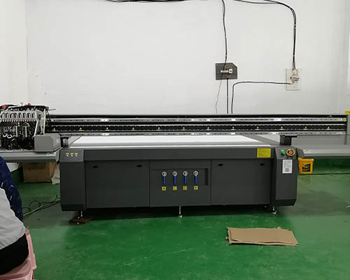 uv平板噴繪機的幾點維護保養(yǎng)建議 知道了不虧