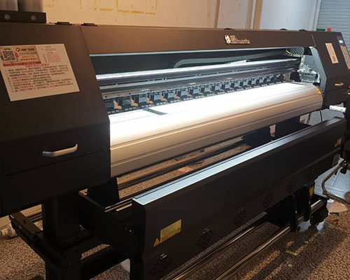 【長沙】為求戶內(nèi)寫真機(jī)價格更劃算 劉總選購活動套餐