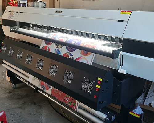 【衡陽】一臺數(shù)碼印花機撐起一家工藝傘制作廠 低風險創(chuàng)業(yè)