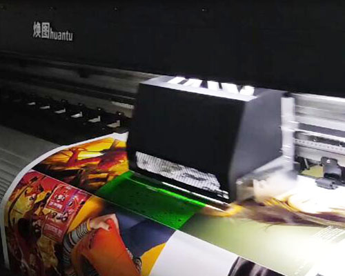 【長沙彭總】一次簽訂兩臺煥圖壓電寫真機(jī)和兩臺覆膜機(jī)