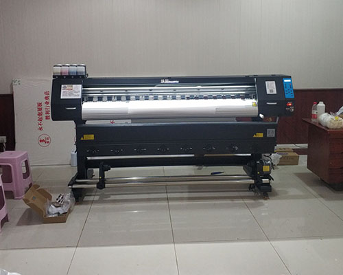 壓電寫(xiě)真機(jī)常用的愛(ài)普生5代噴頭和i3200噴頭的區(qū)別