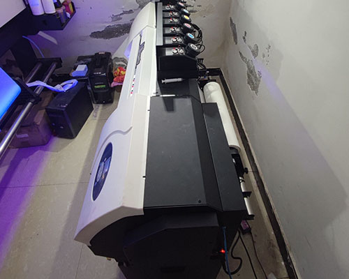 衡陽(yáng)華梅絲印：采購(gòu)一臺(tái)煥圖水晶標(biāo)uv打印機(jī) 已測(cè)試驗(yàn)收