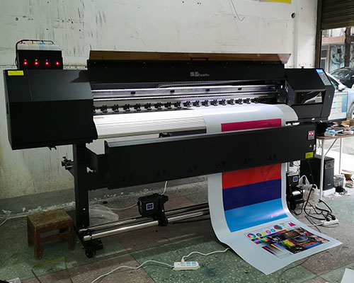 長(zhǎng)沙付老板購(gòu)買煥圖寫真機(jī)和覆膜機(jī) 裝機(jī)當(dāng)天已接單