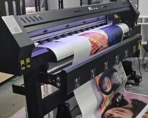 澤非圖文王總：看機(jī)當(dāng)天簽訂一臺(tái)煥圖寫(xiě)真機(jī)購(gòu)買(mǎi)合同