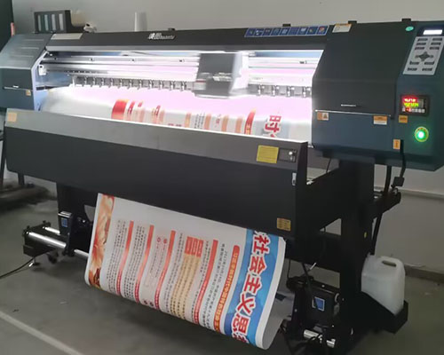 邵陽(yáng)某部隊(duì)采購(gòu)煥圖國(guó)產(chǎn)寫真機(jī) 還有幾臺(tái)圖文設(shè)備