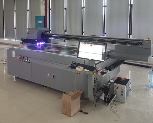 煥圖玻璃UV平板機打造藝術(shù)印刷方案 有質(zhì)感不褪色升利潤