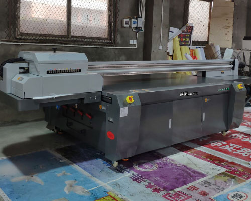 煥圖UV平板機(jī)在金屬標(biāo)識(shí)牌打印方案中的應(yīng)用優(yōu)勢(shì)