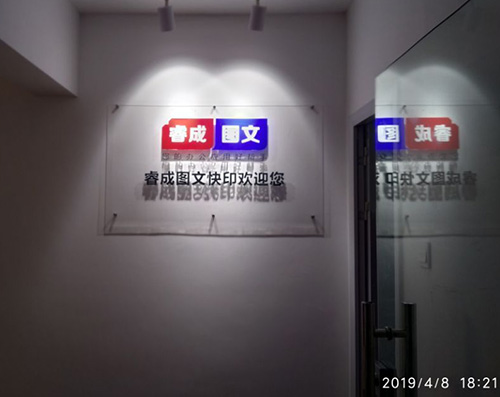 1557021091322975.jpg 簽約1.jpg