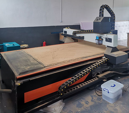 超星雕刻機(jī).jpg 超星雕刻機(jī).jpg