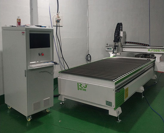 廣告雕刻機.jpg 廣告雕刻機.jpg