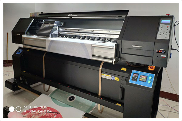 煥圖旗幟機(jī).jpg 煥圖旗幟機(jī).jpg