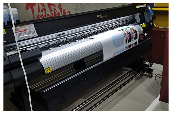 煥圖寫真機(jī).jpg 煥圖寫真機(jī).jpg