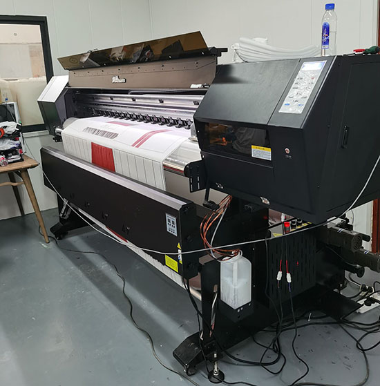 煥圖4頭印花機(jī).jpg 煥圖4頭印花機(jī).jpg