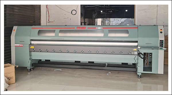 噴繪機.jpg 噴繪機.jpg