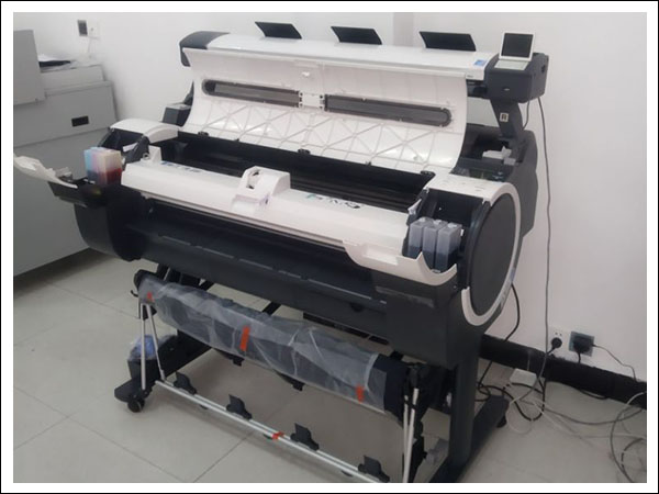 佳能大幅面打印機.jpg