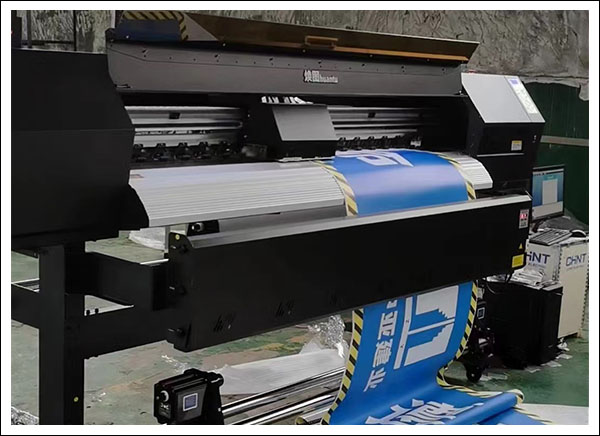 煥圖四頭寫真機.jpg 煥圖四頭寫真機.jpg