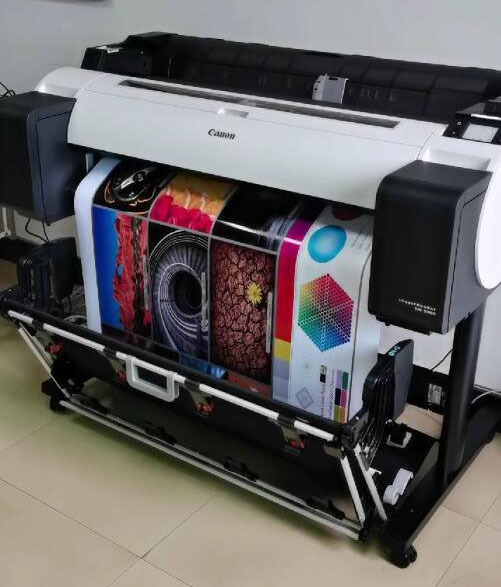 佳能5300大幅面打印機(jī).jpg