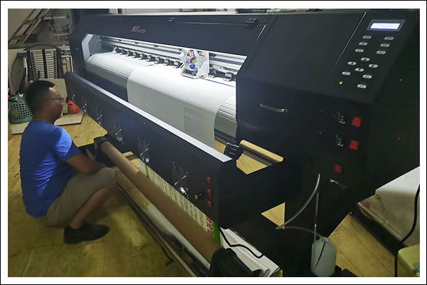 煥圖單頭寫真機(jī).jpg 煥圖單頭寫真機(jī).jpg