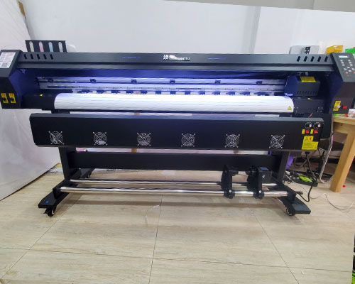 煥圖圖文店寫(xiě)真機(jī).jpg 煥圖圖文店寫(xiě)真機(jī).jpg