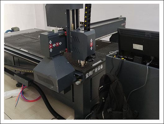 超星雕刻機.jpg 超星雕刻機.jpg