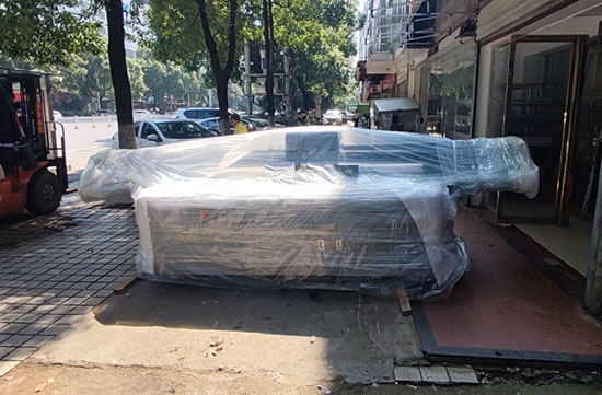 金谷田uv平板機(jī)發(fā)貨2.jpg 金谷田uv平板機(jī)發(fā)貨2.jpg