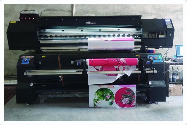 煥圖旗幟機(jī).jpg 煥圖旗幟機(jī).jpg