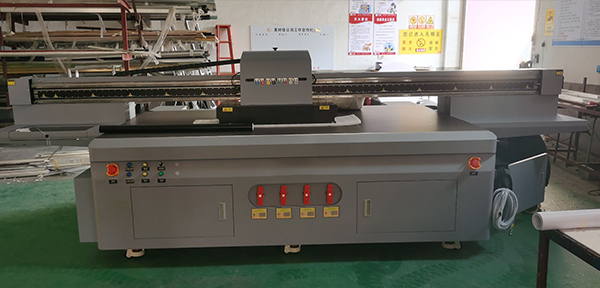 煥圖鼠標(biāo)uv平板機(jī)高落差印刷技巧 打造清晰細(xì)膩的圖案效果.jpg 煥圖鼠標(biāo)uv平板機(jī)高落差印刷技巧 打造清晰細(xì)膩的圖案效果.jpg