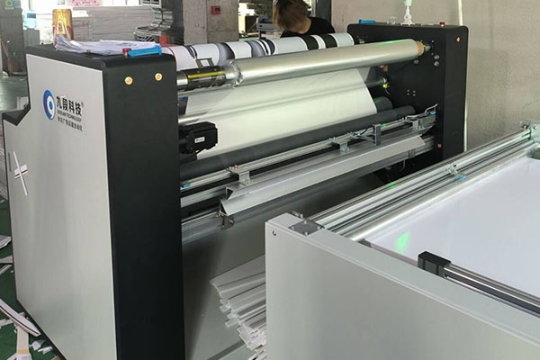 大型廣告加工廠優(yōu)化流程 引入煥圖四頭戶外寫真機實現(xiàn)量產(chǎn)-3.jpg 大型廣告加工廠優(yōu)化流程 引入煥圖四頭戶外寫真機實現(xiàn)量產(chǎn)-3.jpg