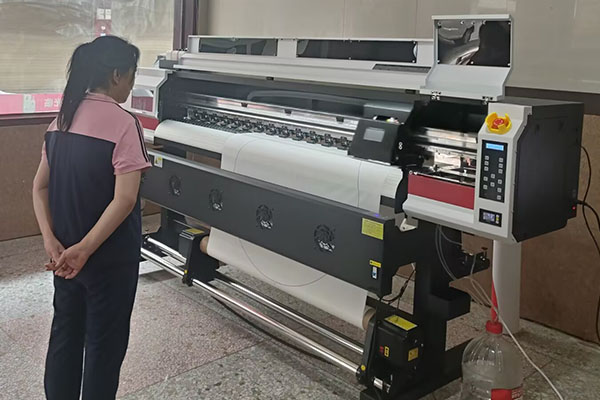 小廣告門店生意的大能量 煥圖寫真機(jī)省心省力贏口碑.jpg 小廣告門店生意的大能量 煥圖寫真機(jī)省心省力贏口碑.jpg